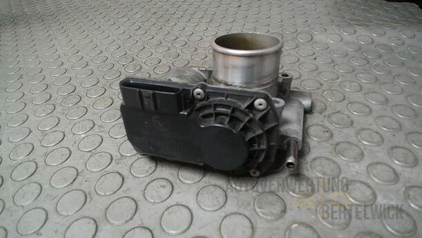 Foto: DROSSELKLAPPENSTUTZEN/ DROSSELKLAPPE eines Mazda 6 Sport Kombi 2.2 CD DPF