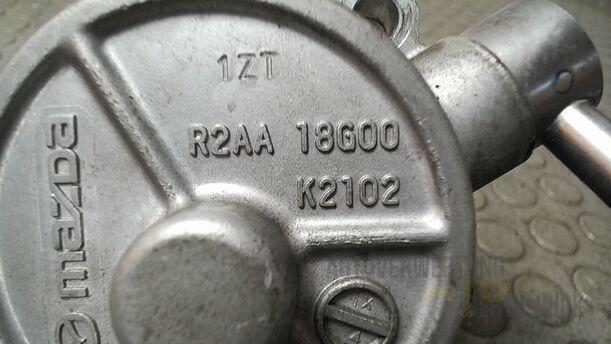 Foto: VAKUUMPUMPE/ UNTERDRUCKPUMPE eines Mazda 6 Sport Kombi 2.2 CD DPF
