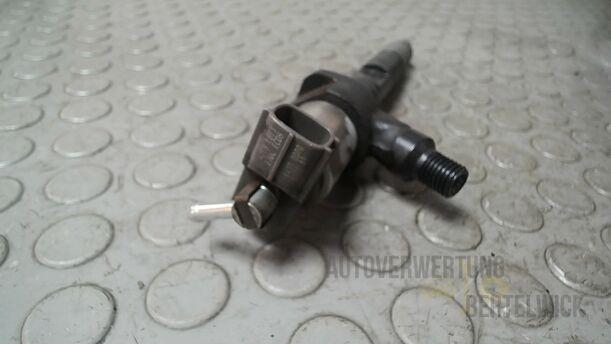 Foto: EINSPRITZDÜSE/ INJEKTOR eines Mazda 6 Sport Kombi 2.2 CD DPF