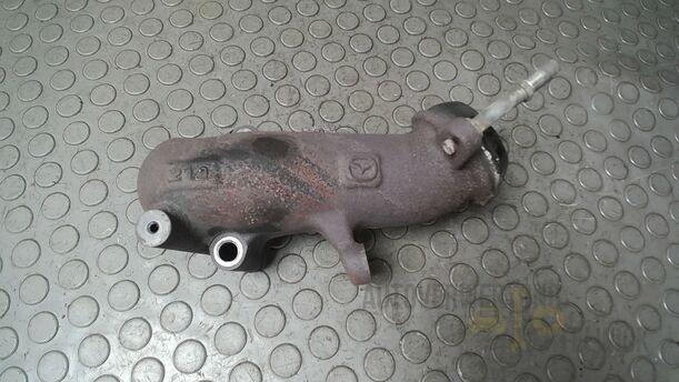 Foto: AUSPUFFKRÜMMER HINTEN eines Mazda 6 Sport Kombi 2.2 CD DPF