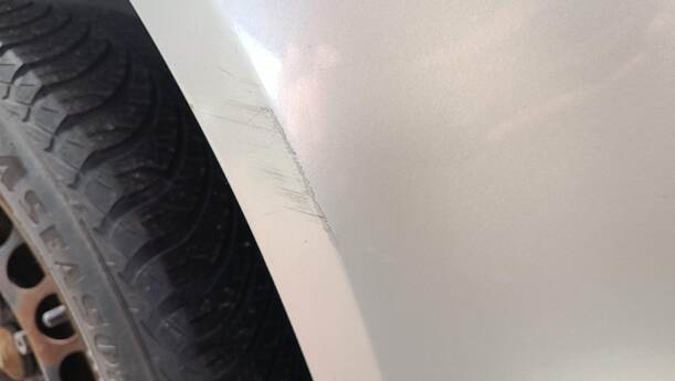 Foto: STOSSFÄNGER / STOßSTANGE HINTEN eines Opel Corsa 1.4 16V