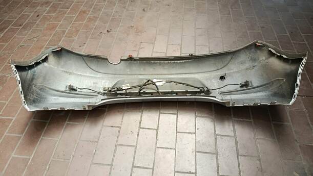 Foto: STOSSFÄNGER / STOßSTANGE HINTEN eines Opel Corsa 1.4 16V