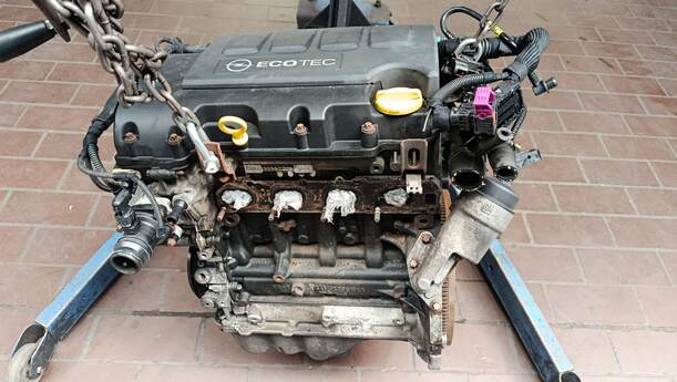 Foto: MOTOR ( A14XER ) eines Opel Corsa 1.4 16V