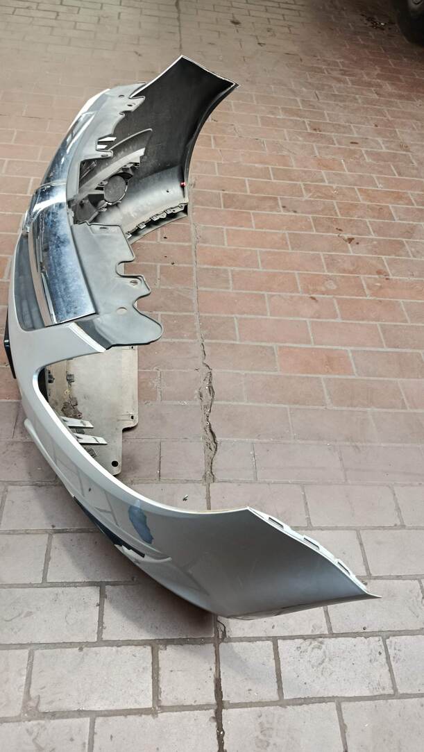 Foto: STOSSFÄNGER / STOßSTANGE VORNE eines Opel Corsa 1.4 16V