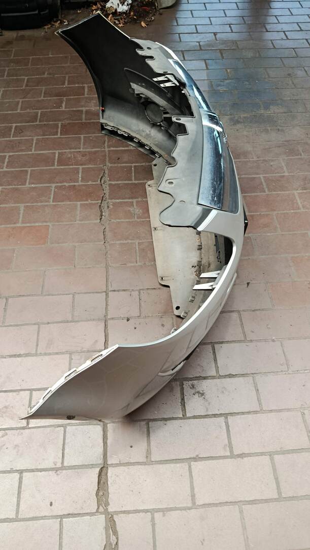 Foto: STOSSFÄNGER / STOßSTANGE VORNE eines Opel Corsa 1.4 16V