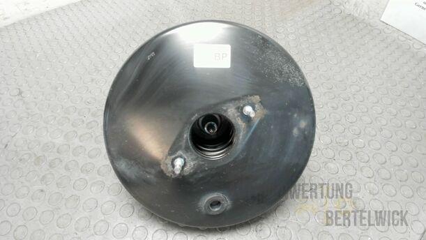 Foto: BREMSKRAFTVERSTÄRKER eines Opel Corsa 1.4 16V