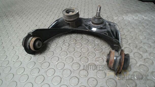 Foto: QUERLENKER OBEN LINKS ( MEYLE ) eines Mazda 6 Sport Kombi 2.2 CD DPF Fun