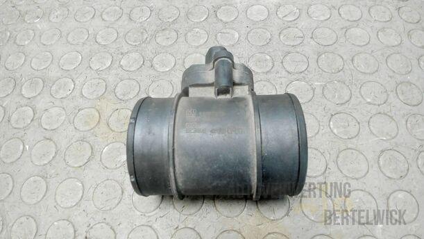 Foto: LUFTMASSENMESSER eines Opel Corsa 1.4 16V Fun