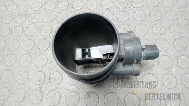 Foto: LUFTMASSENMESSER eines Opel Corsa 1.4 16V Fun