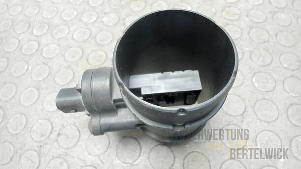 Foto: LUFTMASSENMESSER eines Opel Corsa 1.4 16V Fun