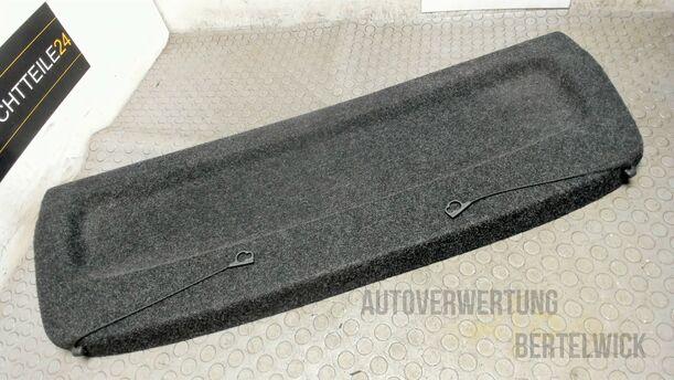 Foto: HUTABLAGE ( 2/3 TÜRER ) eines Opel Corsa 1.4 16V Fun