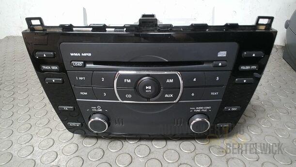 Foto: RADIO WMA MP3 ( RADIOCODE FEHLT ) eines Mazda 6 Sport Kombi 2.2 CD DPF Fun