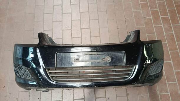 Foto: STOSSFÄNGER/ STOßSTANGE VORN ( LACKIERUNGSBEDÜRFTIG ) eines Opel Zafira 1.6 ecoFLEX Special