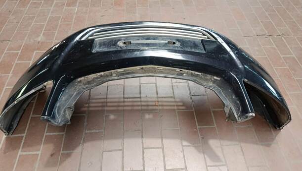 Foto: STOSSFÄNGER/ STOßSTANGE VORN ( LACKIERUNGSBEDÜRFTIG ) eines Opel Zafira 1.6 ecoFLEX Special