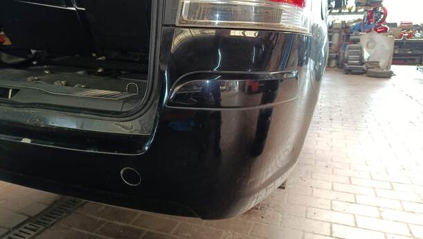 Foto: STOSSFÄNGER/ STOßSTANGE HINTEN eines Opel Zafira 1.6 ecoFLEX Special