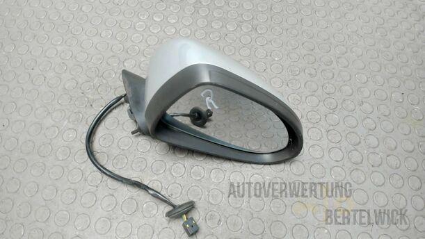 Foto: AUSSENSPIEGEL RECHTS ELEKTRISCH VERSTELLBAR eines Opel Corsa 1.4 16V Special