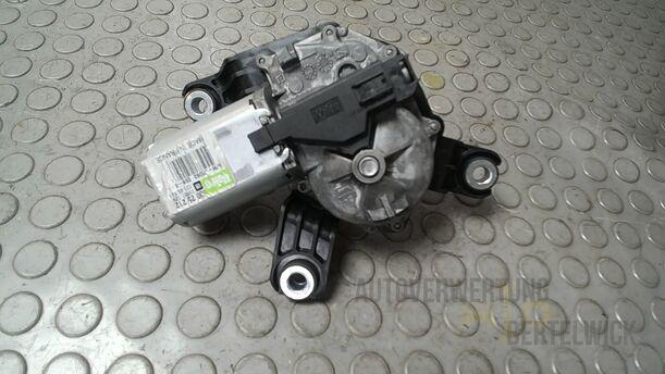 Foto: SCHEIBENWISCHERMOTOR HINTEN eines Opel Zafira 1.6 ecoFLEX Special