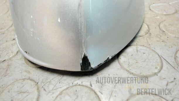 Foto: AUSSENSPIEGELBLENDE LINKS eines Opel Corsa 1.4 16V Special