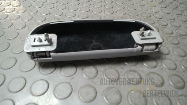 Foto: BRILLENABLAGEFACH eines Opel Zafira 1.6 ecoFLEX Special