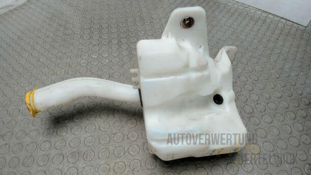 Foto: SCHEIBENWASCHBEHÄLTER eines Opel Corsa 1.4 16V Special