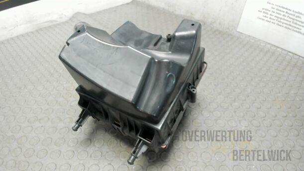 Foto: LUFTFILTERKASTEN eines Opel Corsa 1.4 16V Special