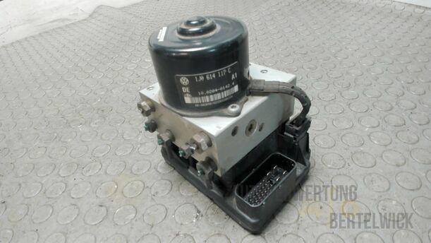 Foto: HAUPTBREMSAGGREGAT ABS eines Seat Cordoba Vario 1.4 Special