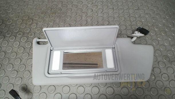 Foto: SONNENBLENDENPAAR eines Opel Zafira 1.6 ecoFLEX Special