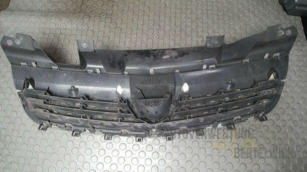 Foto: KÜHLERGRILL VAUXHALL eines Opel Zafira 1.6 ecoFLEX Special