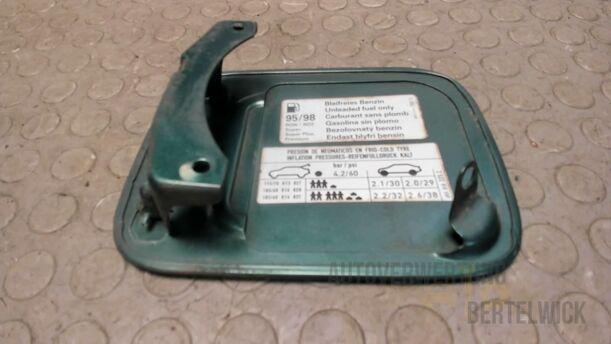 Foto: TANKKLAPPE / TANKDECKEL eines Seat Cordoba Vario 1.4 Special