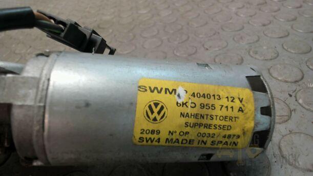 Foto: SCHEIBENWISCHERMOTOR HINTEN eines Seat Cordoba Vario 1.4 Special