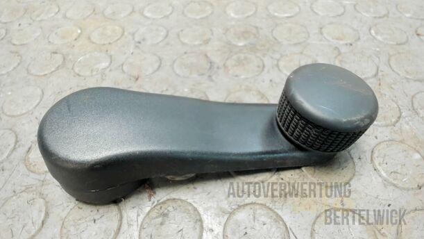 Foto: KURBEL FENSTERHEBER eines Seat Cordoba Vario 1.4 Special