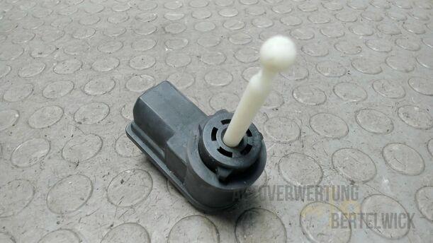 Foto: LEUCHTWEITENREGULIERUNG eines Seat Cordoba Vario 1.4 Special