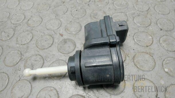 Foto: LEUCHTWEITENREGULIERUNG eines Seat Cordoba Vario 1.4 Special