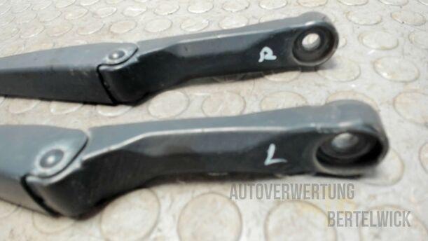 Foto: SCHEIBENWISCHERARME VORNE eines Seat Cordoba Vario 1.4 Special