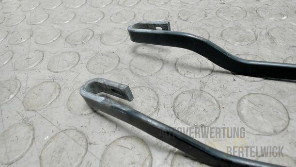 Foto: SCHEIBENWISCHERARME VORNE eines Seat Cordoba Vario 1.4 Special