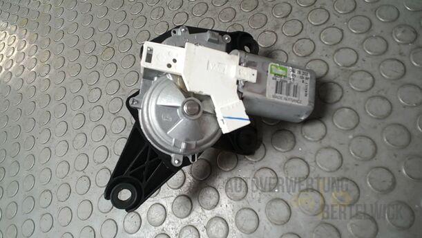 Foto: SCHEIBENWISCHERMOTOR HINTEN eines Renault Clio 1.6 16V Special