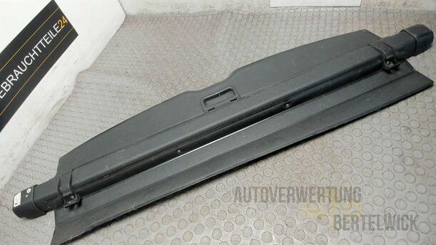 Foto: LADERAUMABDECKUNG eines Seat Cordoba Vario 1.4 Special