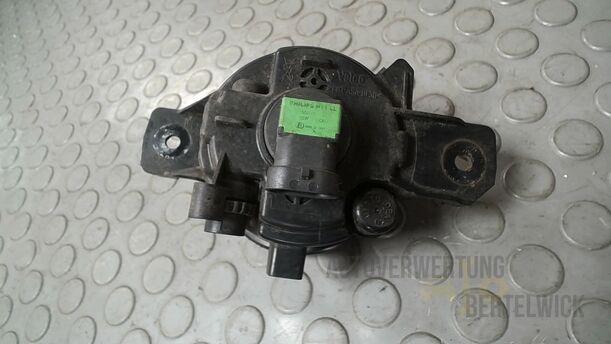 Foto: NEBELSCHEINWERFER RECHTS ( VALEO ) eines Renault Clio 1.6 16V Special