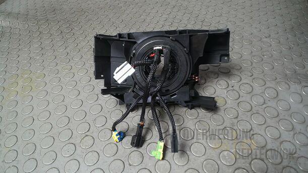 Foto: WICKELFEDER/ SCHLEIFRING eines Renault Clio 1.6 16V Special