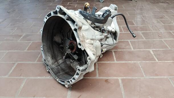 Foto: SCHALTGETRIEBE 6 GANG eines Ford C-MAX 1.6 EcoBoost Start-Stop-System Special