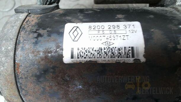 Foto: ANLASSER ( SCHALTGETRIEBE ) eines Renault Clio 1.6 16V Special