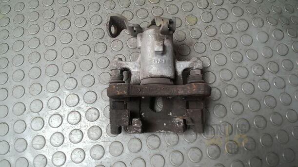 Foto: BREMSSATTEL HINTEN LINKS ( TRW ) eines Renault Clio 1.6 16V Special