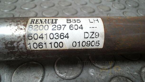 Foto: KREUZGELENK eines Renault Clio 1.6 16V Special