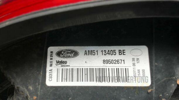 Foto: HECKLEUCHTE / RÜCKLICHT LINKS eines Ford C-MAX 1.6 EcoBoost Start-Stop-System Special