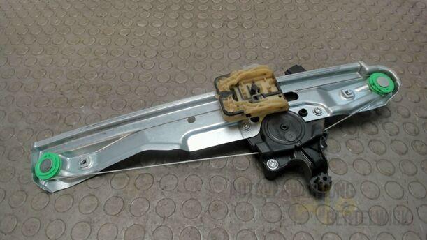Foto: FENSTERHEBER HINTEN LINKS eines Ford C-MAX 1.6 EcoBoost Start-Stop-System Special