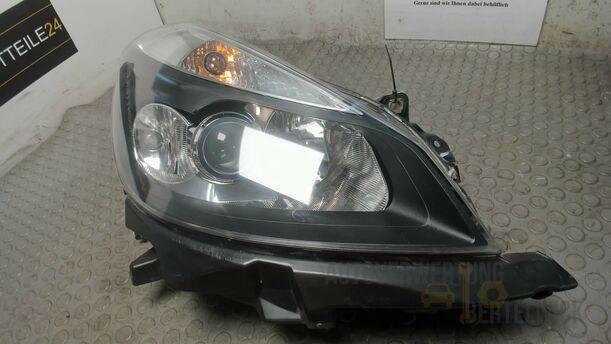 Foto: SCHEINWERFER RECHTS ( VALEO ) eines Renault Clio 1.6 16V Special
