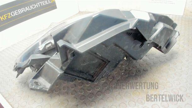 Foto: SCHEINWERFER RECHTS ( VALEO ) eines Renault Clio 1.6 16V Special