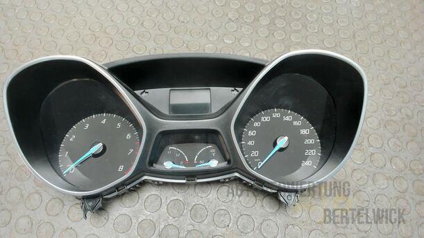 Foto: KOMBIINSTRUMENT / TACHOEINHEIT (BASTLER) eines Ford C-MAX 1.6 EcoBoost Start-Stop-System Special