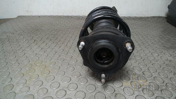 Foto: FEDERBEIN VORN LINKS eines Ford Fiesta 1.4 Special