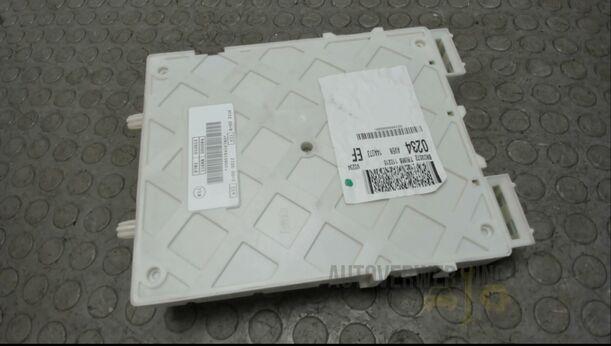 Foto: SICHERUNGSKASTEN eines Ford C-MAX 1.6 EcoBoost Start-Stop-System Special